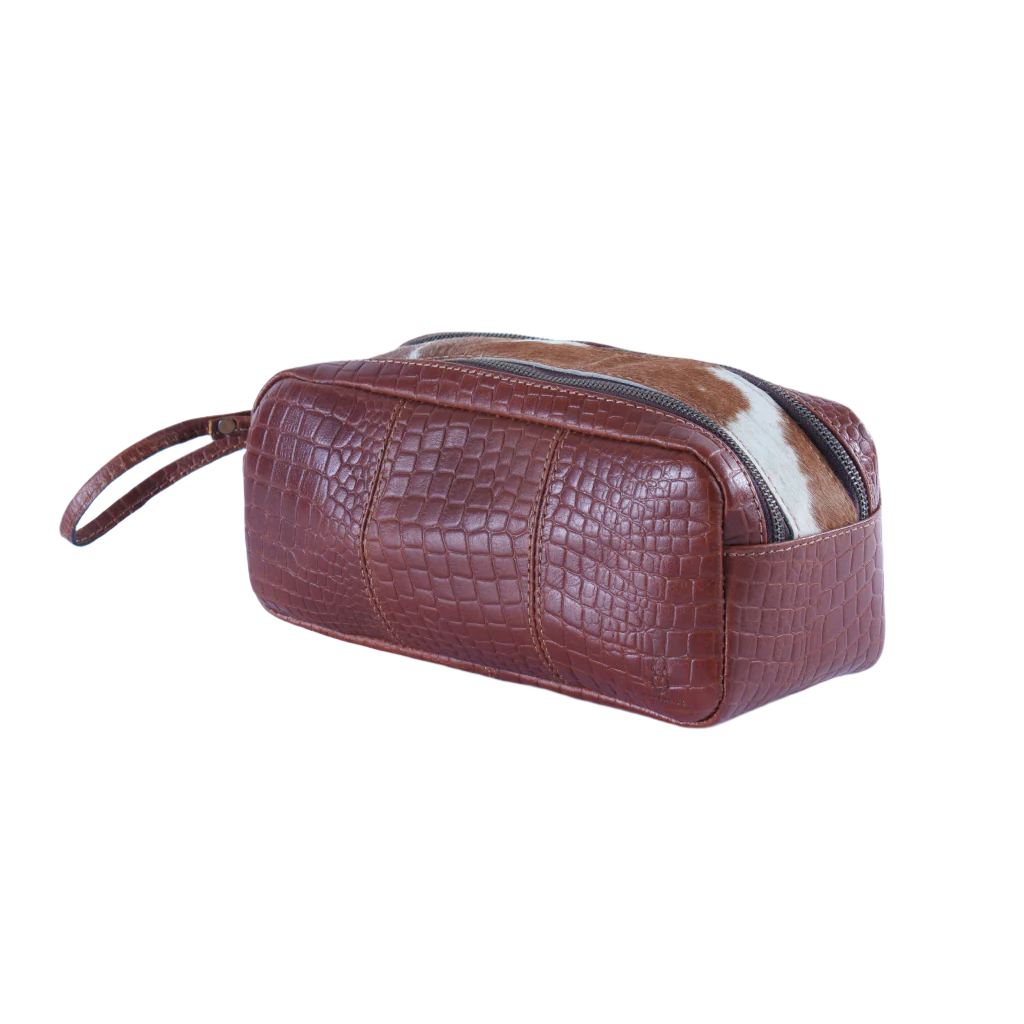 Dhawan leather toiletry bag by Havynhide — view 3 of 7