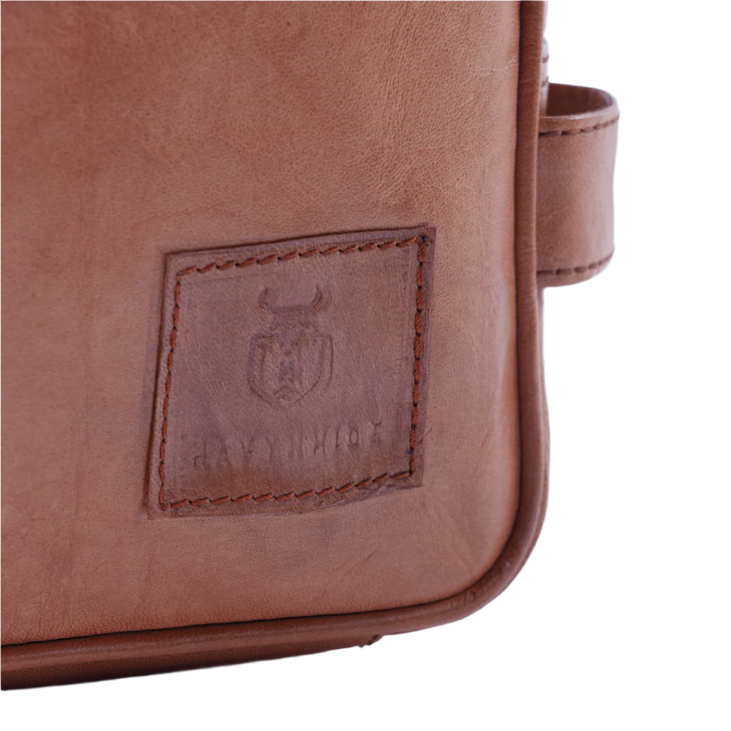 Roshan leather travel pouch by Havynhide — view 5 of 7