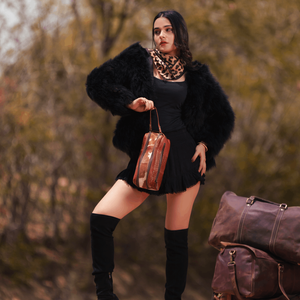 Dhawan leather toiletry bag by Havynhide — view 2 of 7