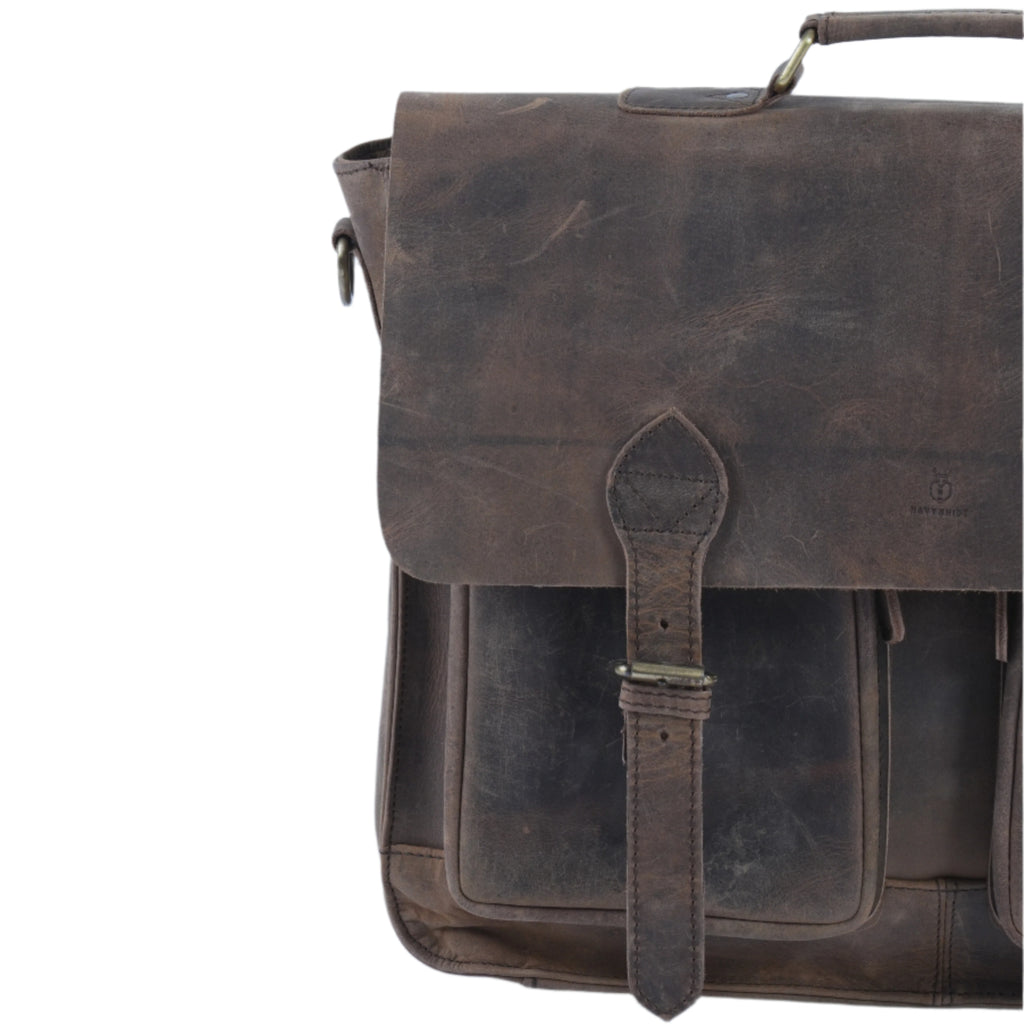 side view of Havynhide Adani full-grain leather messenger bag